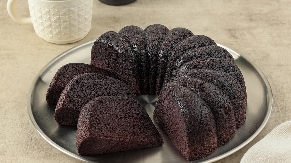Bolu Ketan Hitam
